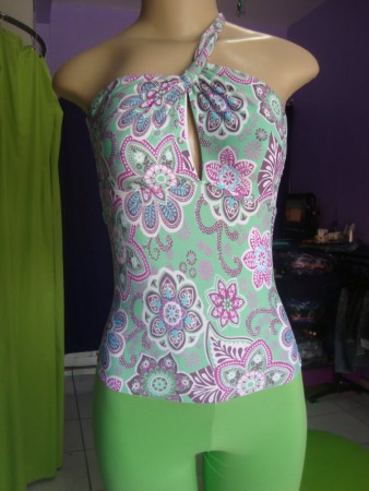 Blusa Estampada verde ( Frente )